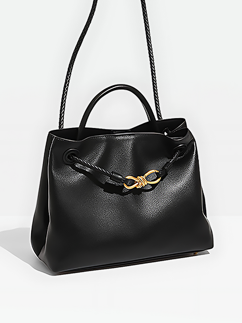 Vetra Tote Bag-Hanging